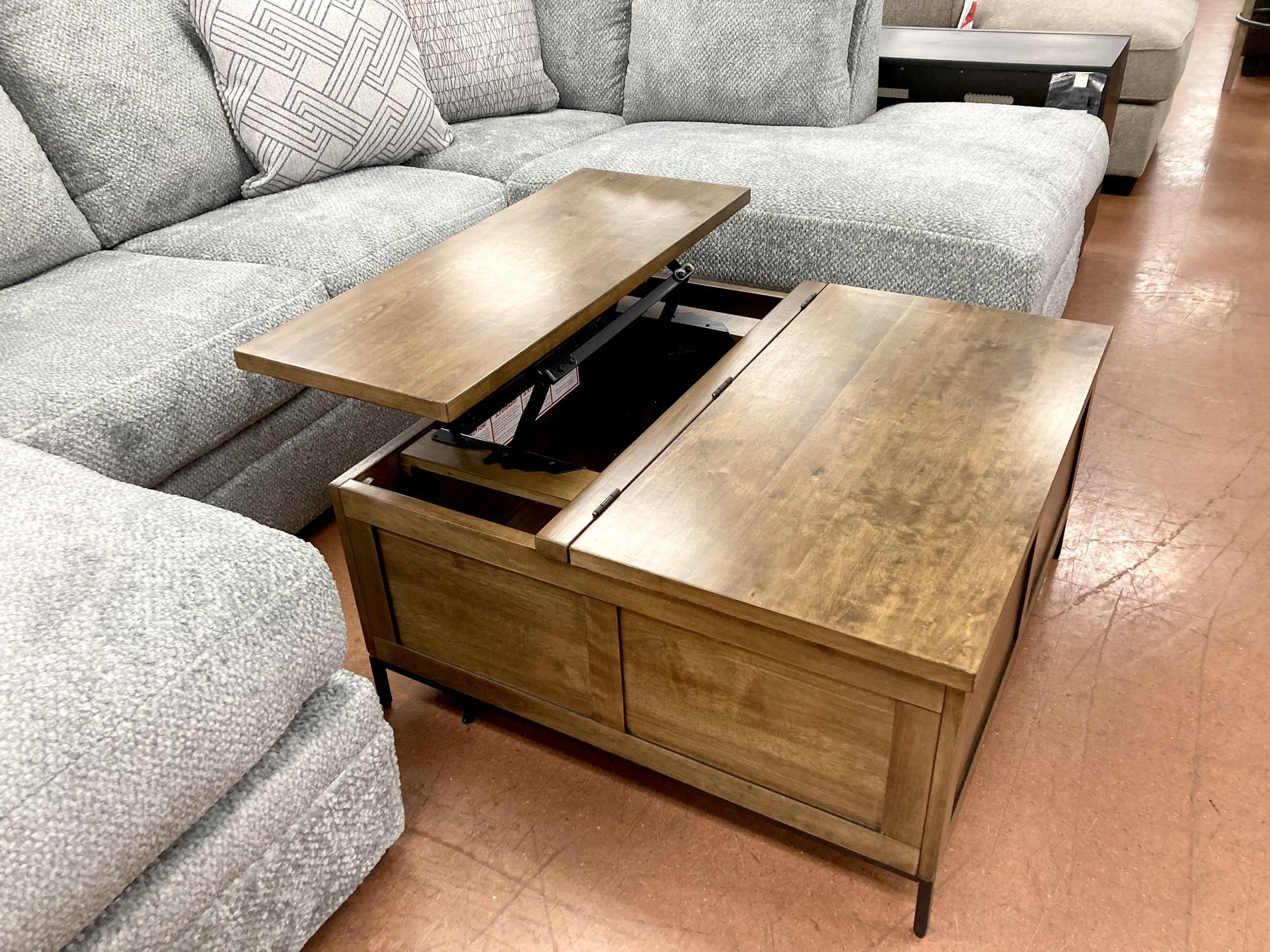 New Lift Top Coffee Table - - SPECIAL