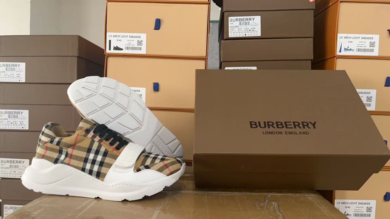 Burberry 
