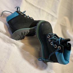 Carolina timberlands. Size 7c