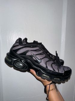 Nike Air max  Plus tn black/dark grey Women’s size 8