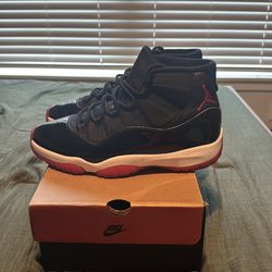 Air Jordan 11 Bred