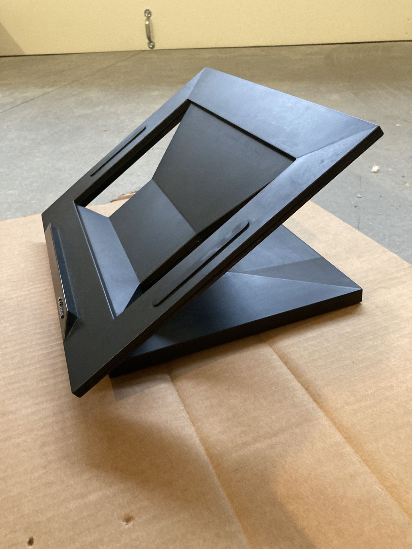 Laptop Desk Riser Stand