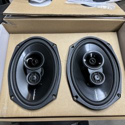 Rockford Fosgate 6x9” 3-way full-range car speakers