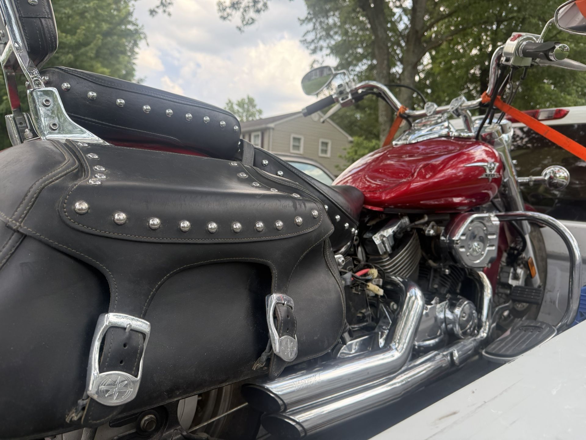 1100 V Star
