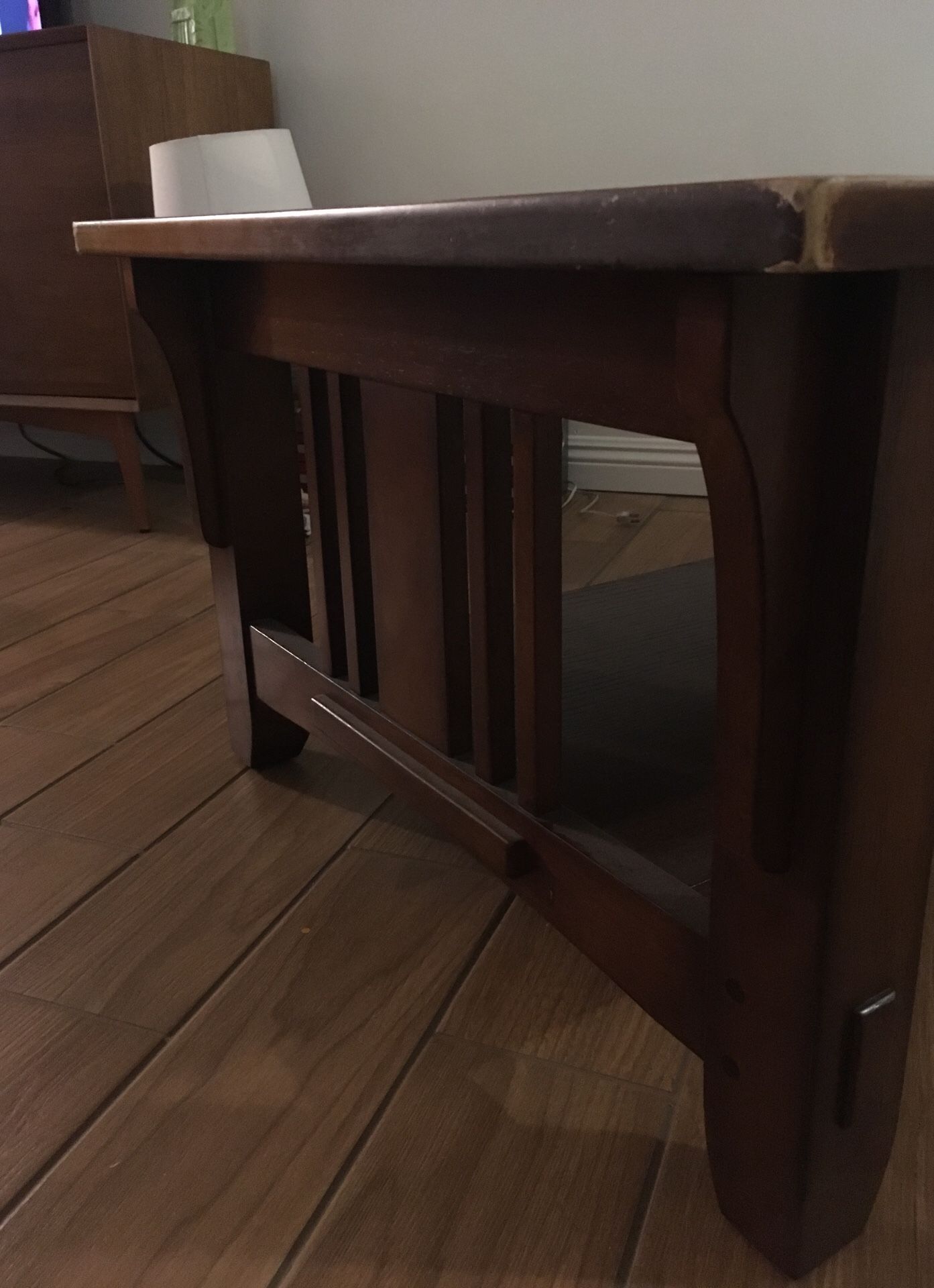 Coffee table 25$