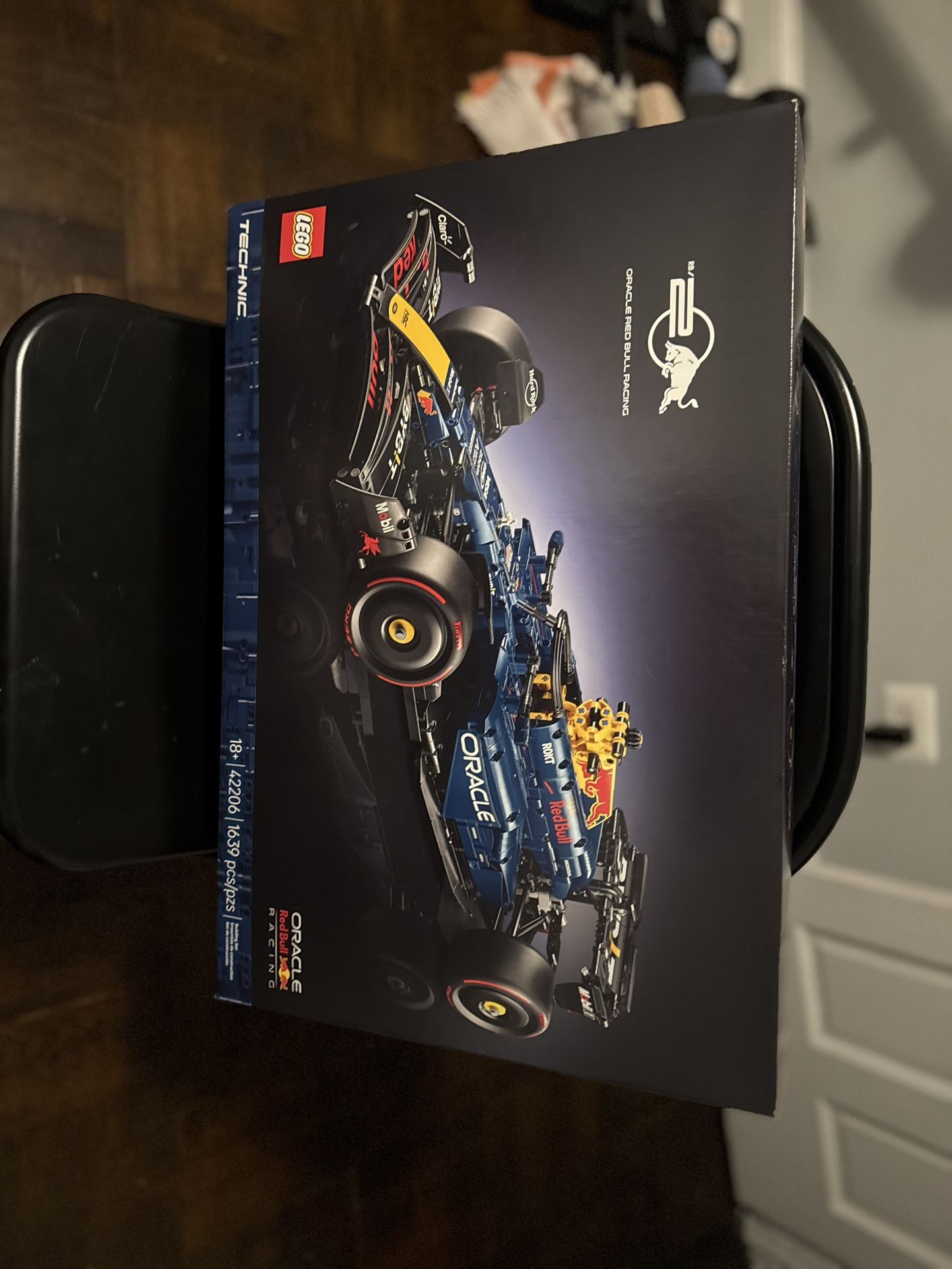 Oracle Red Bull Racing Car