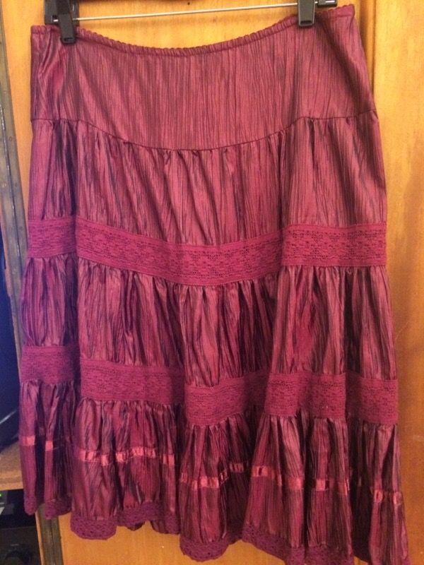 Fire Los Angeles size small skirt