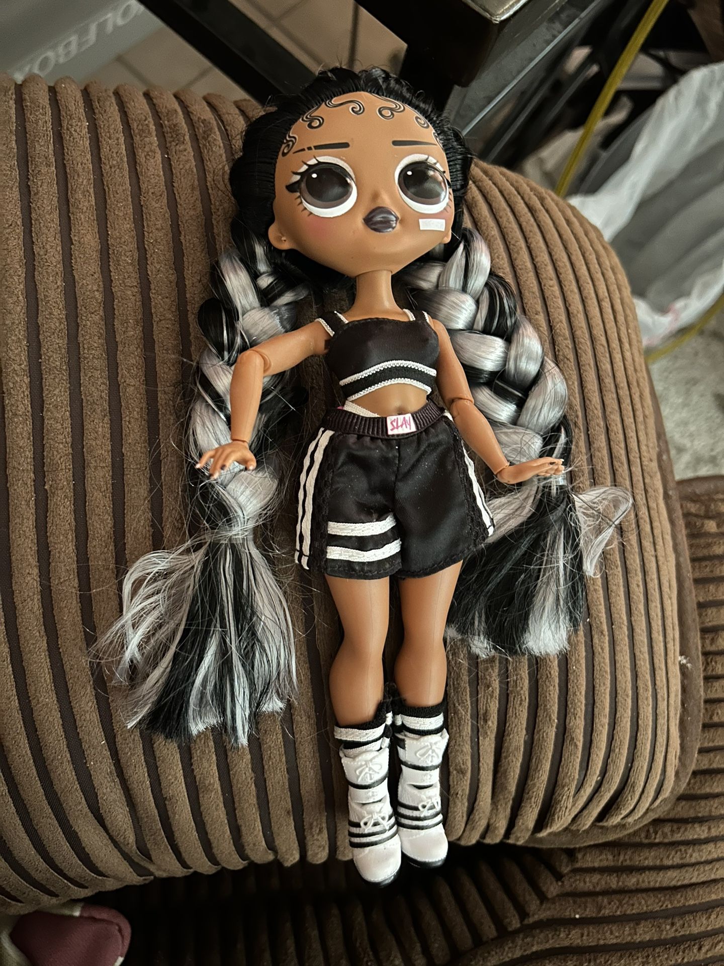 (2) DOLLS LOL SURPRISE