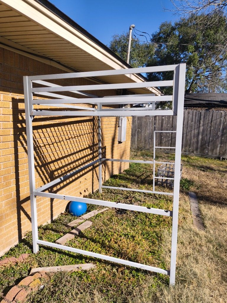 Metal Frame For Sale