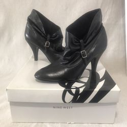 Nine West Ankle Heeled Boots 