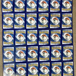 Pokemon 30 Card Lot in mint condition