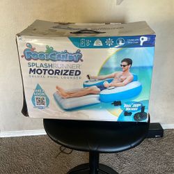 Deluxe Pool Lounger