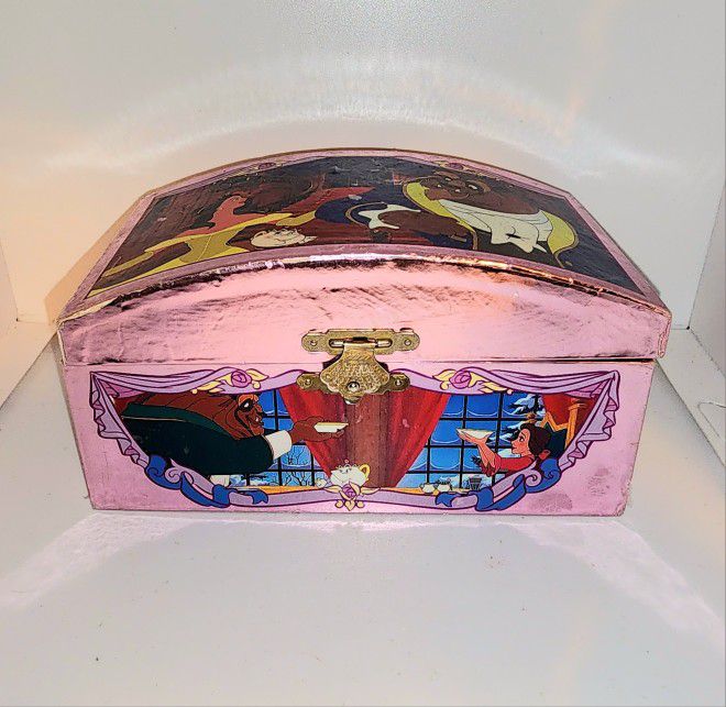 Vintage 1991 Disney Beauty and the Beast music box working condition.. see description 