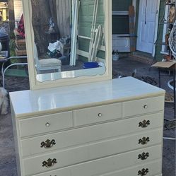 Set Dresser Twin Frame