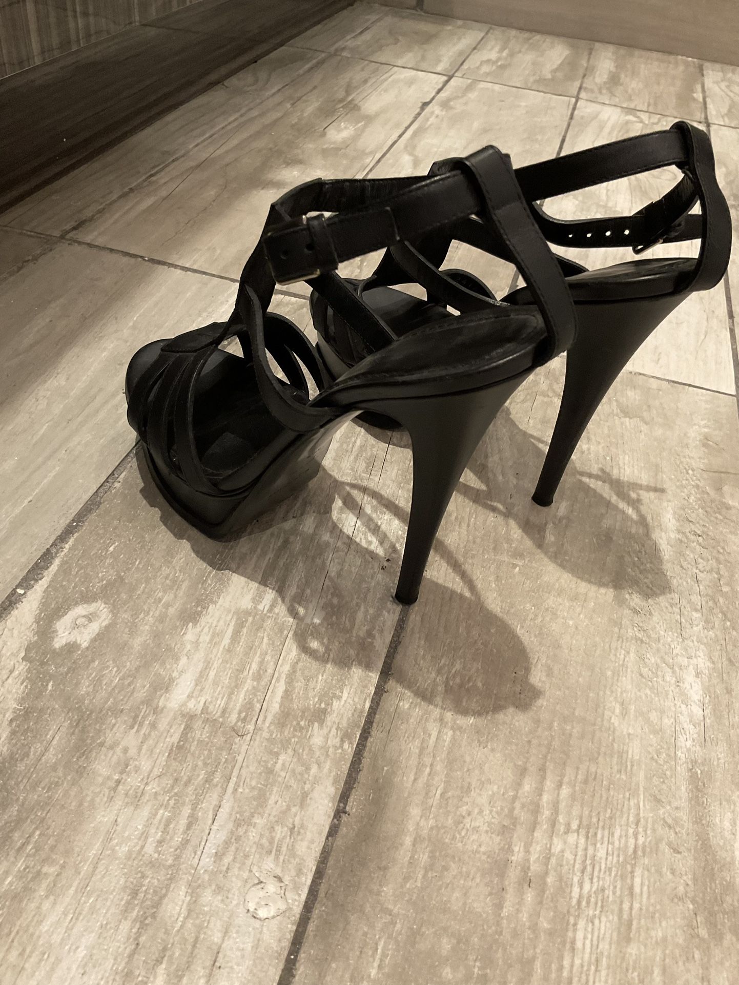 Women Yves Saint Laurent Black Leather Tribute Platform Heels Sandals