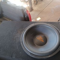 For Sale  18" Speaker