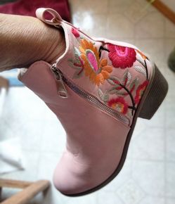 Women's Boots