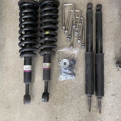 Toyota Tundra Front And Rear Shocks 