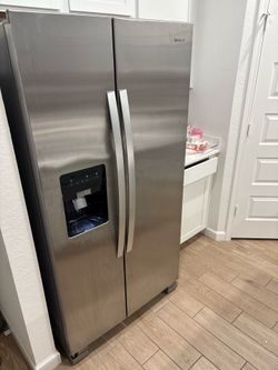 Whirlpool Double Door Fridge