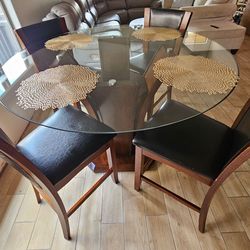 Wood Dinning Table With Chairs