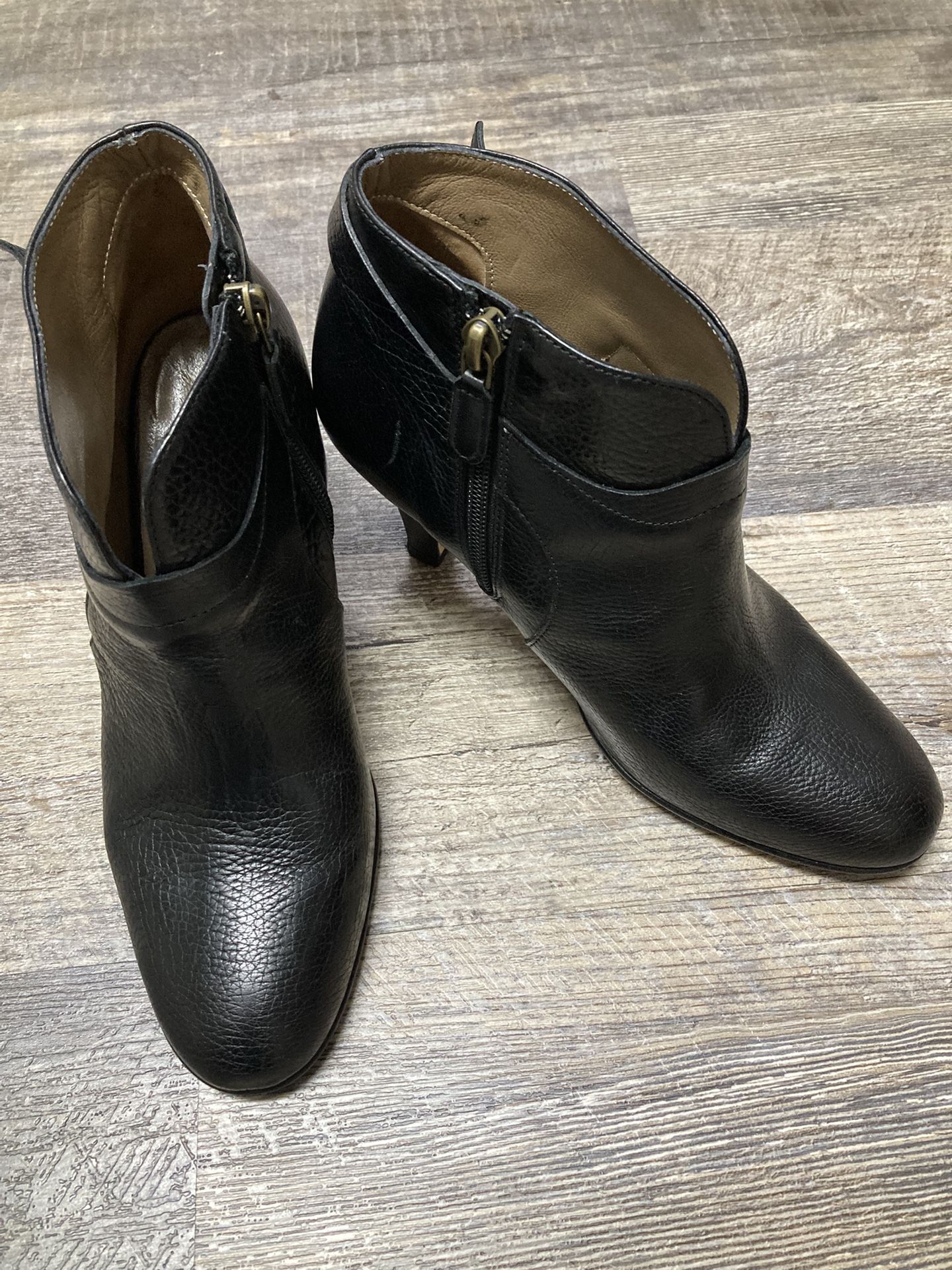 Anyi Lu Black Boots, Handmade In Italy