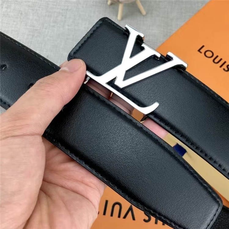 Louis Vuitton belt