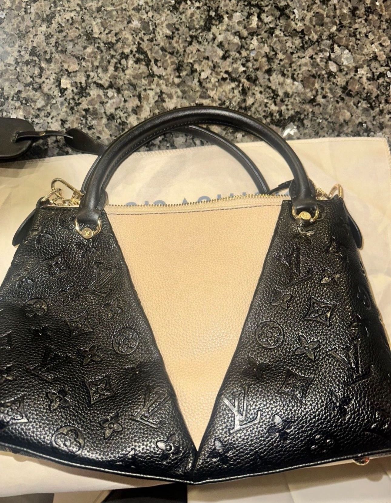 LV V Tote 
