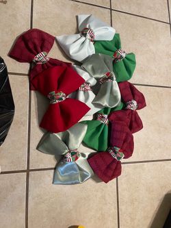 Set of bows