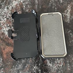 iPhone 15 Pro Case/Holder