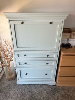 Ballard Designs Eastman Secretary Desk – Discontinued Teal Finish