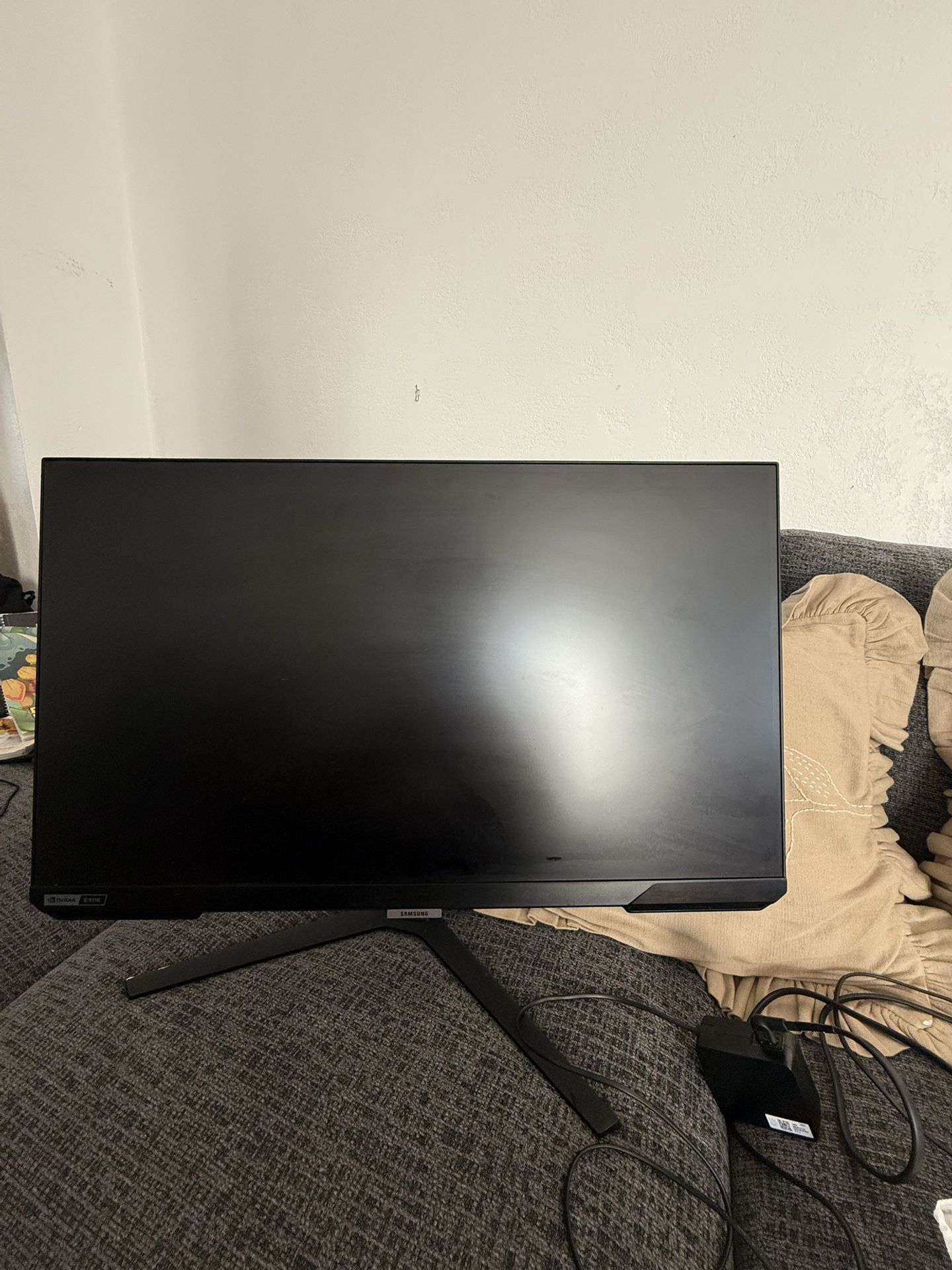 Samsung 27" FHD IPS Computer Monitor,