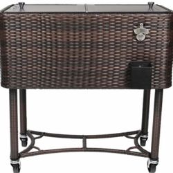 Wicker patio cooler