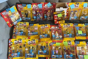 Huge Simpsons Playmate Dioramas and Figures