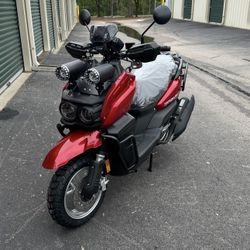 200cc Moped 