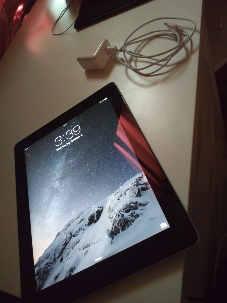 Apple IPad 3 like New