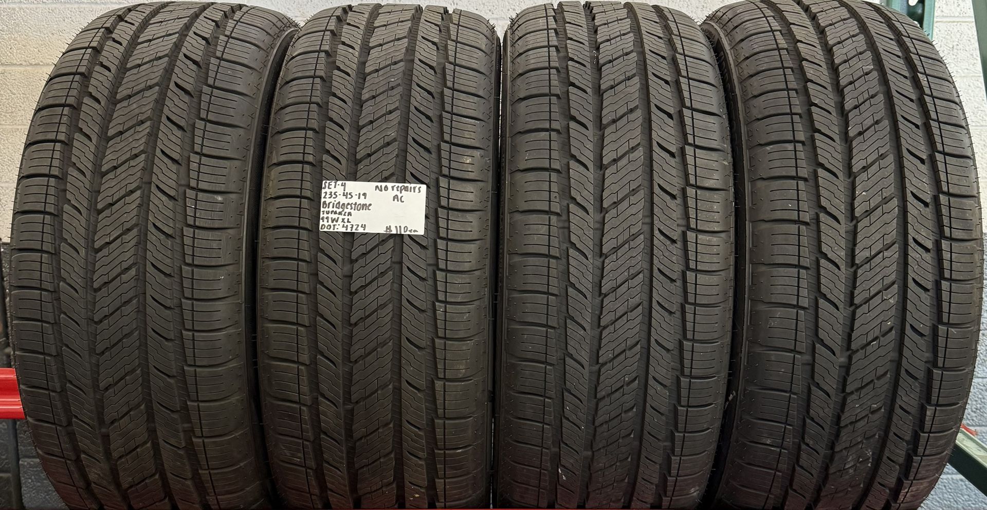 235 45 19 Bridgestone