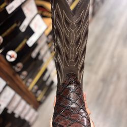 men boots 