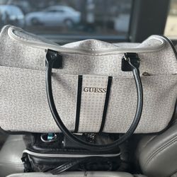 Guess wheeled dufflebag