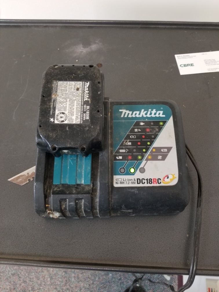 Makita battery 18v and charger