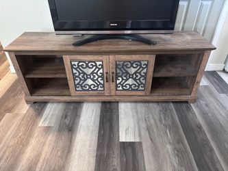 Sideboard table or TV console- perfect condition