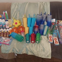HUGE SUMMER SALE - Snorkels, Goggles, Tumblers, Sunscreen, Toys! - MSRP $200-250