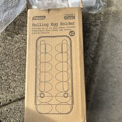 Rolling egg holder