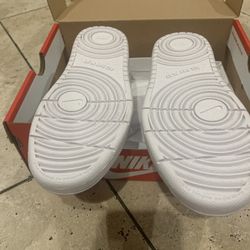 Nike Tennis Shoes 