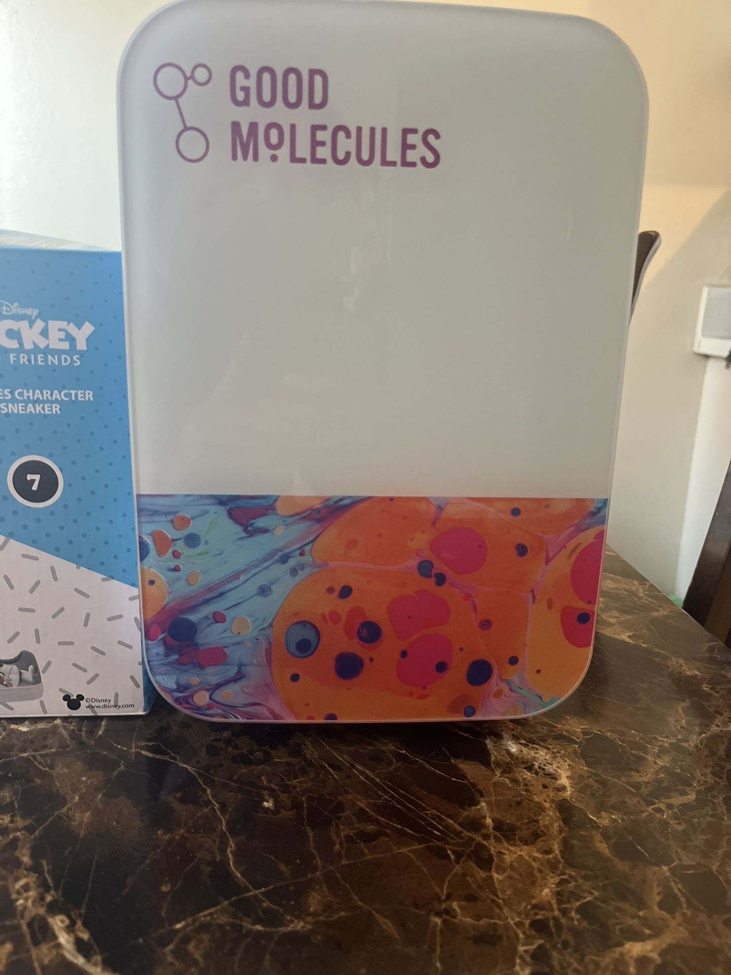 Good Molecules Skin Care