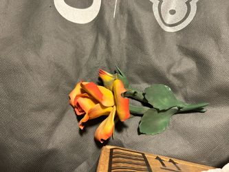 Decorative porcelain rose flower