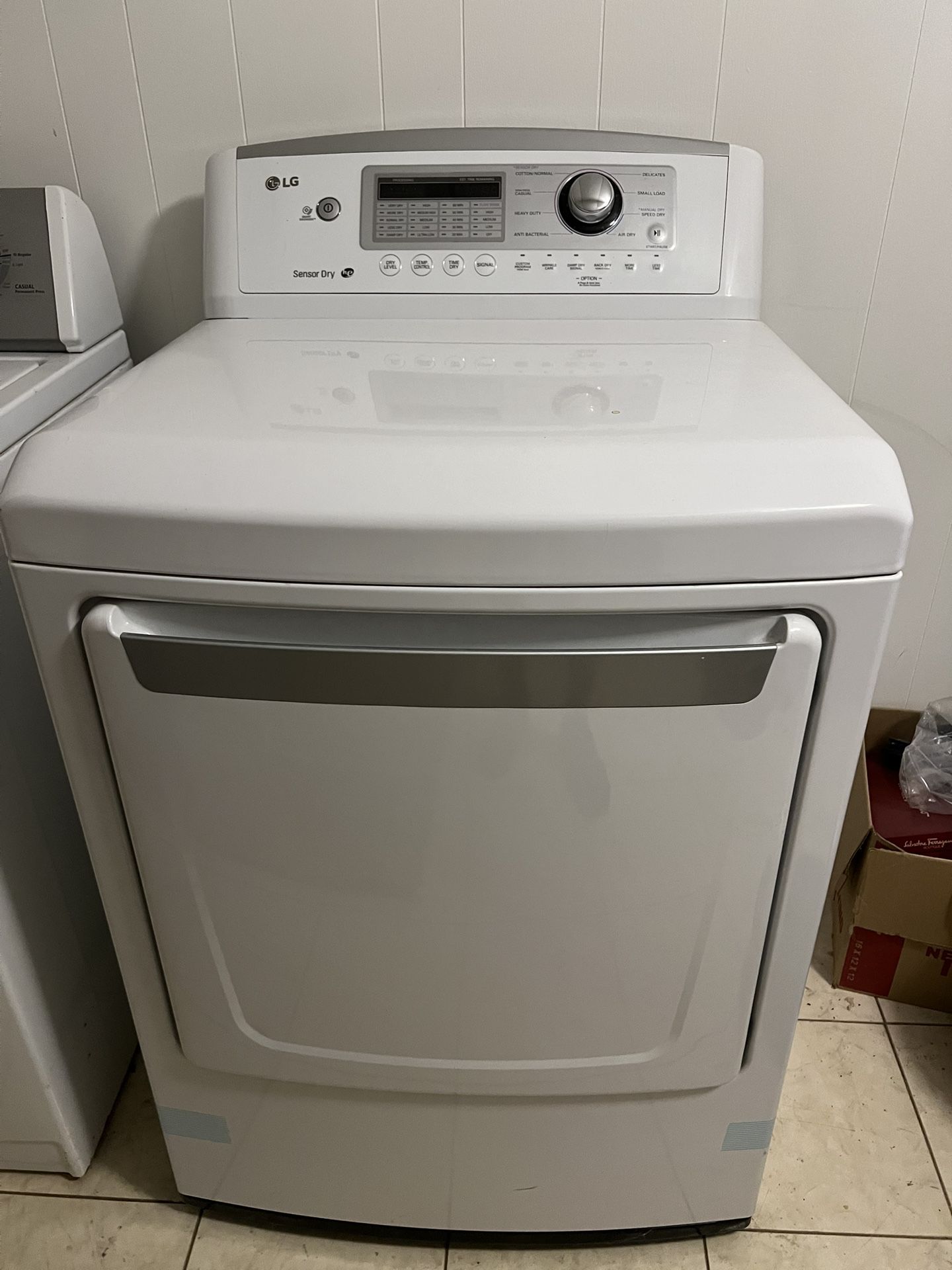 Excellent Condition LG Dryer