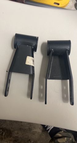 Xj Rough Country Leaf Spring Shackles