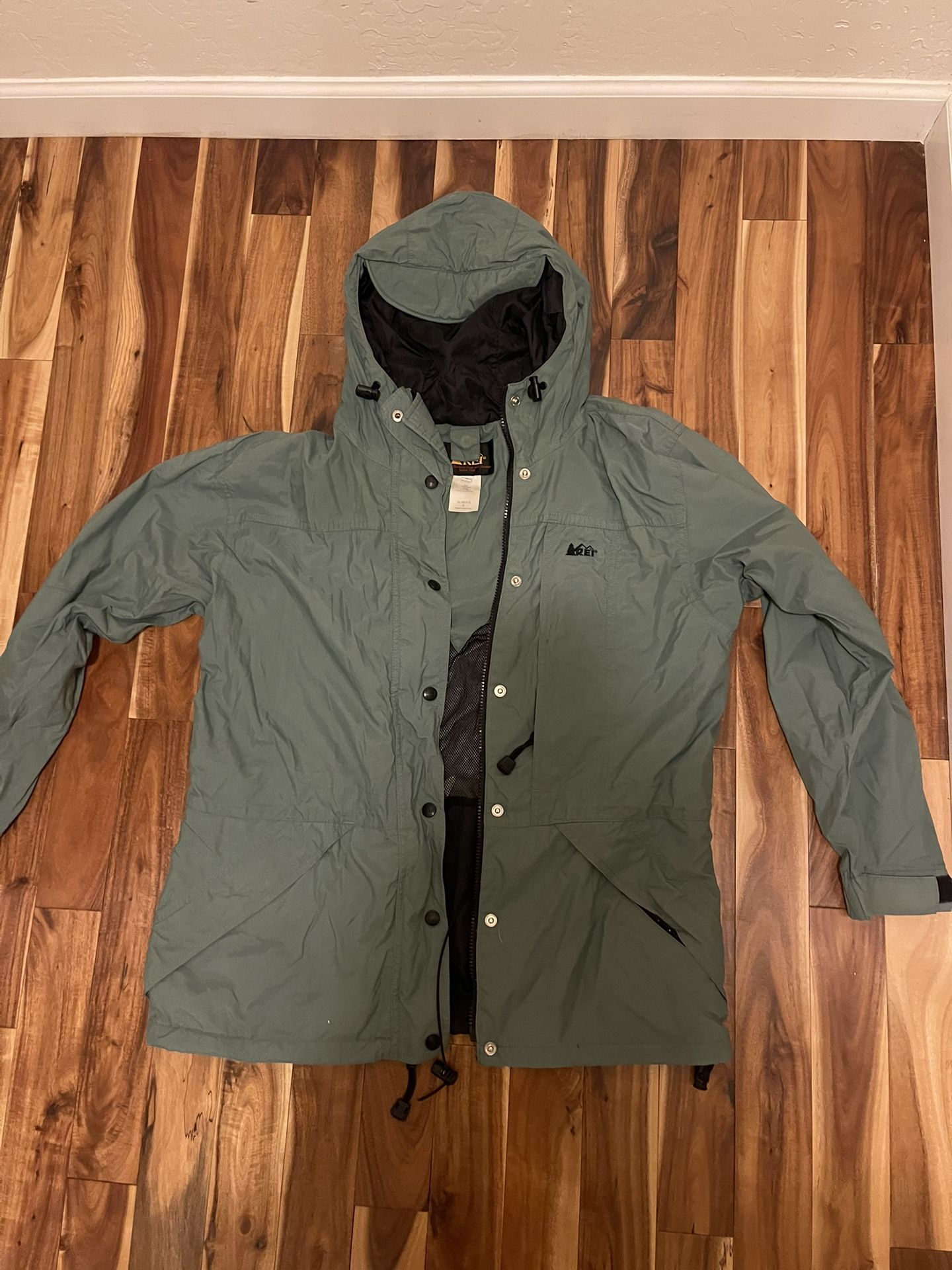 REI Women’s Vintage Jacket Size 6