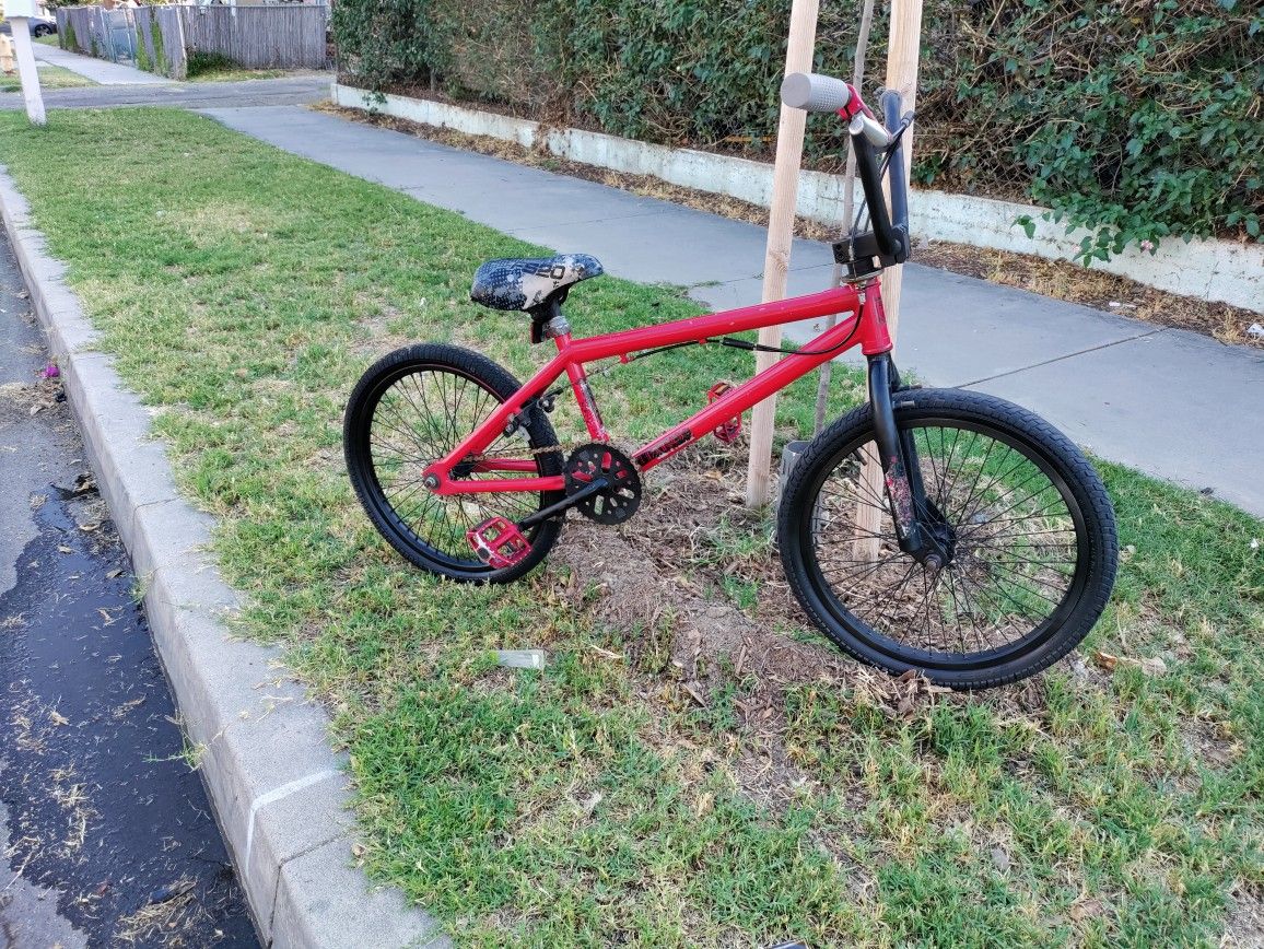 Haro Freestyle Bmx Bike