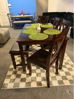 New 🍽️ 6-Piece Dining Table Set – Table, Chairs & Bench | $10 Down